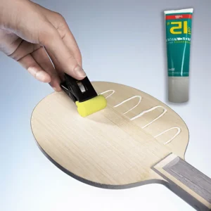 آماده سازی راکت پینگ پنگ با چسب اورجینال (چسباندن رویه به چوب راکت)