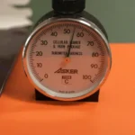 مقایسه بین قدرت در اسفنج رویه های نرم و سحت پینگ پنگ